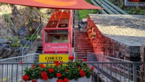 Kaufen Sie Ihre Saisonkarte für die Standseilbahn Ritom